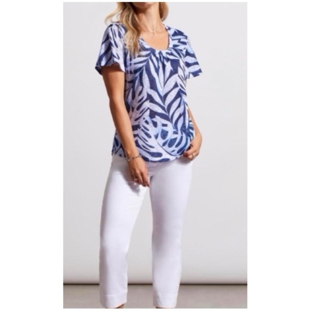 Tribal‎ Flutter Sleeve U Neck Top In Blue Star